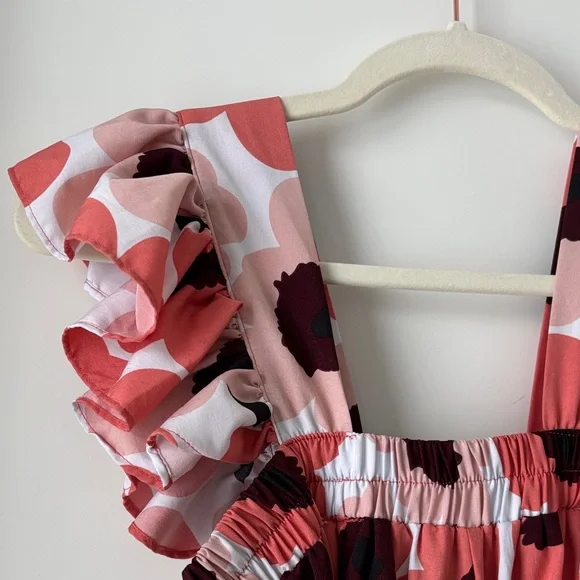 Floral Ruffle Maxi jumpsuit - Picture 2 of 5